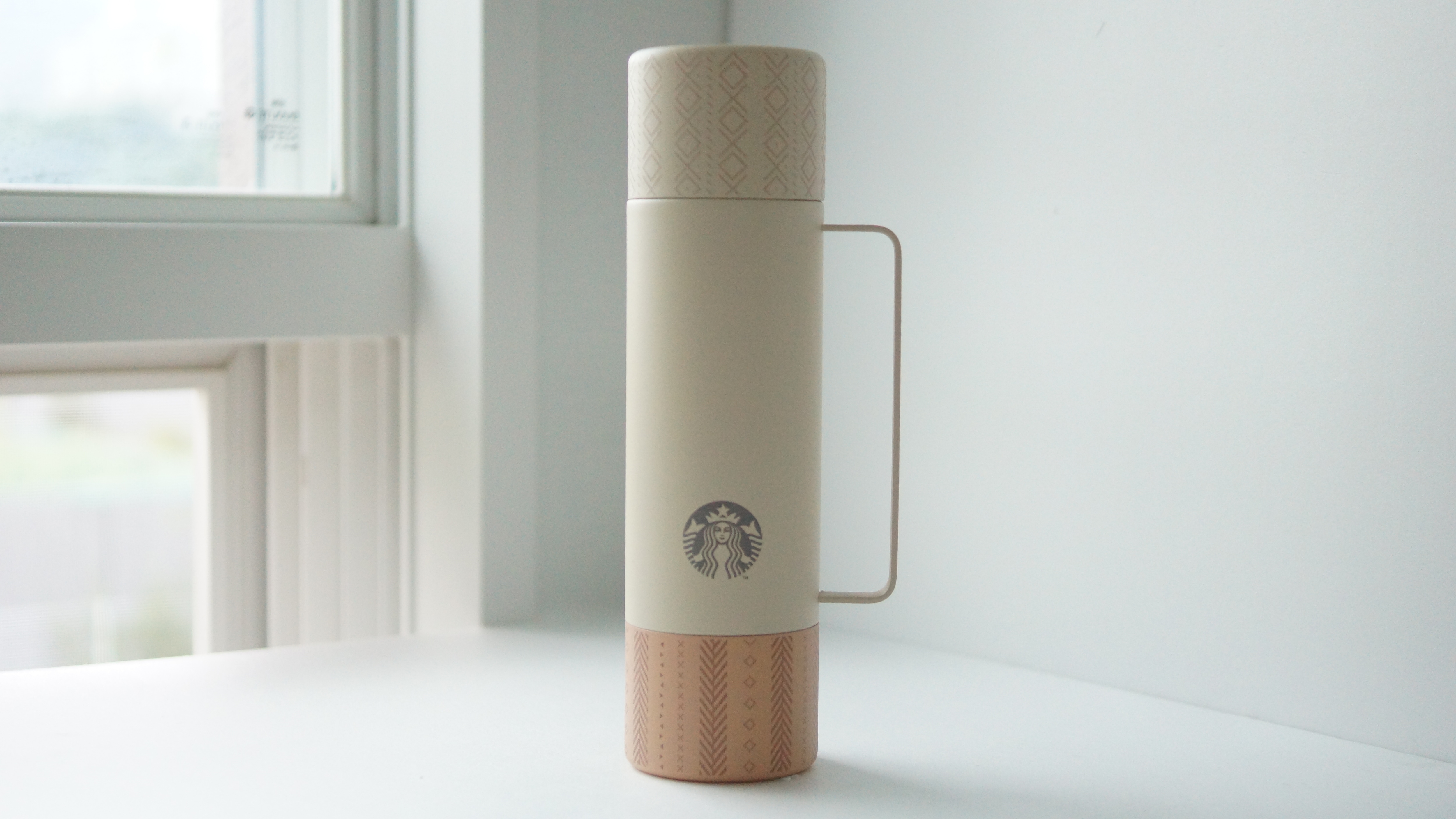 [STARBUCKS KOREA] 韓国ピンクトンベージ色の976ml大容量ステンレスタンブラー
