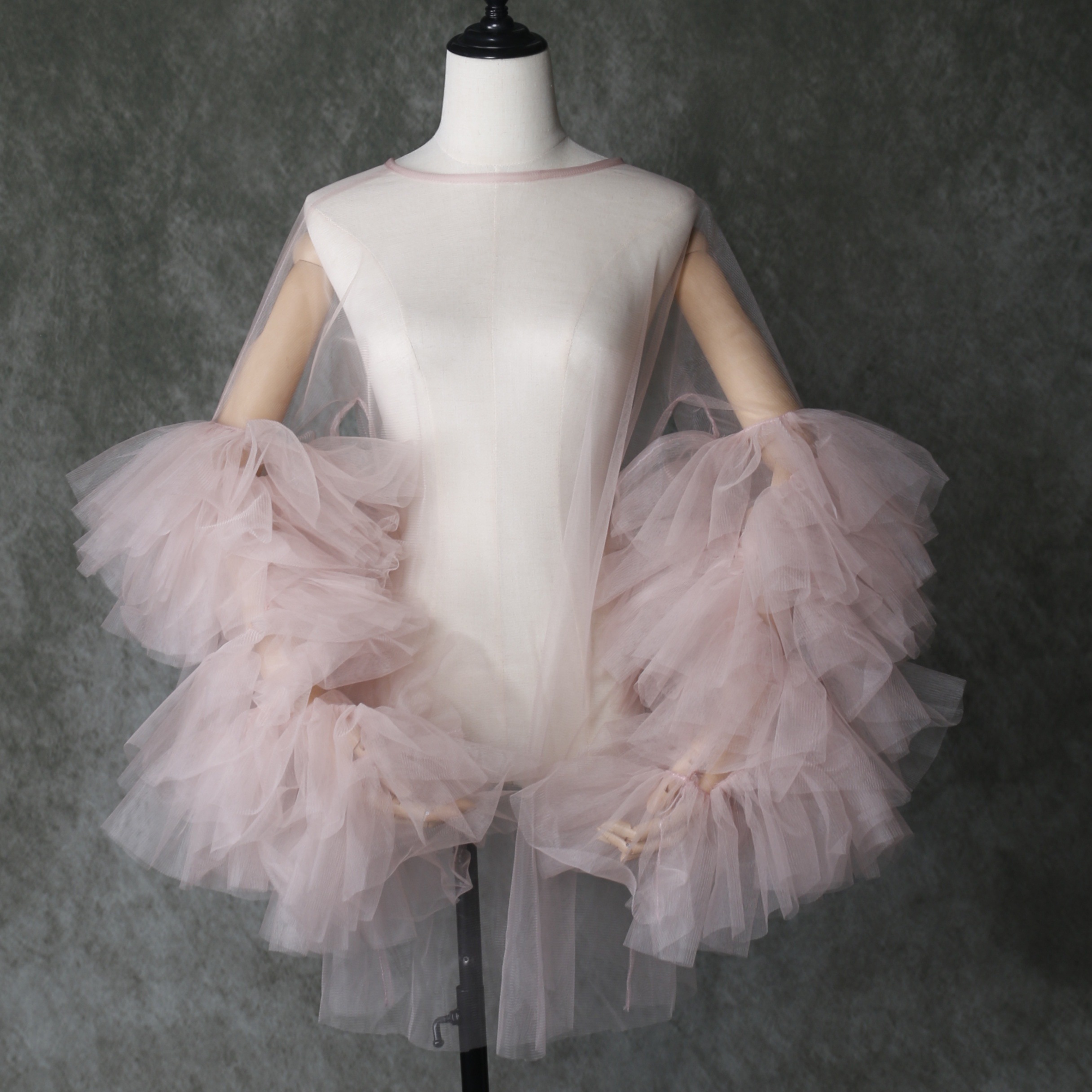 トップス くすみピンク ふわふわ袖 色直し ラッフルフリル オーダーメイド 花嫁 披露宴