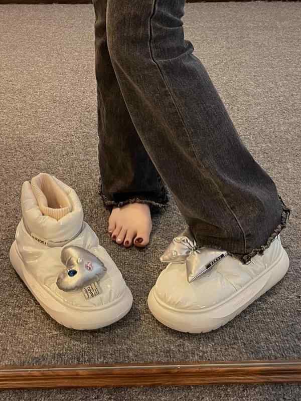 ショートブーツ もこもこ かわいい ブーツ ソックス リボン ハート ミニ丈 ショート丈 厚底 個性的 スリッポンブーツ 韓国風 ダウン風 中綿 靴 シューズ 女性用 ピンク 緑 青 ベージュ店長おす