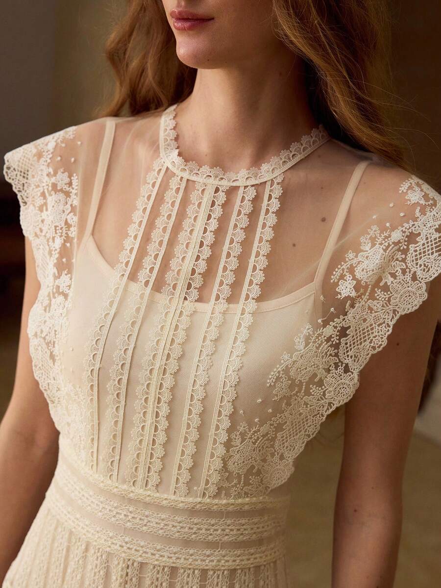 夏新作 宮殿スタイル 刺繍レーストリム ハイウエスト フィッテッド ミドル丈 エレガントな女神ドレス杏色ミドル丈ドレス