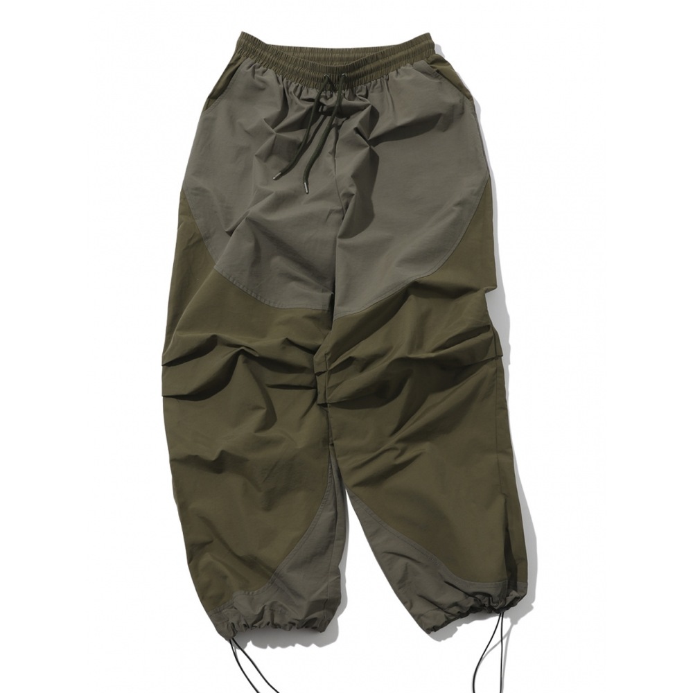 CPGNラウンド切開ダーツナイロンパンツカーキ