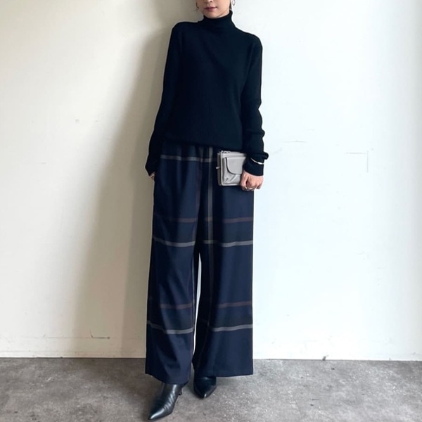 【女性大人気】 気質アップハイネック無地セーター＋チェック柄カジュアルパンツセット