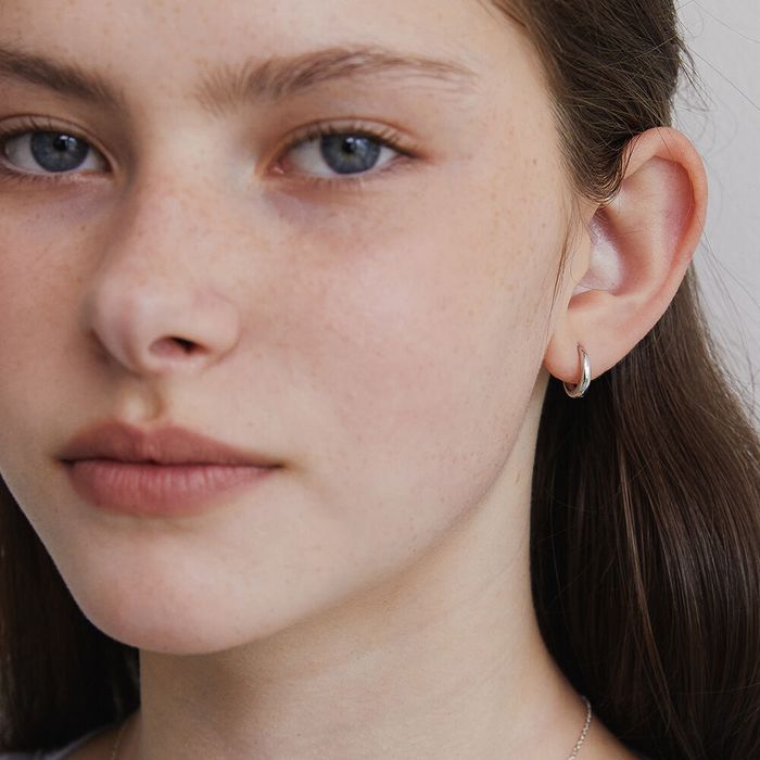 [Silver 925] Slick Drop Hoop Earrings 2色 おしゃれ ピアス 韓国ファッション 4,785円