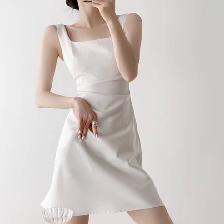 数量限定品レディース スカート ワンピース ドレス ミニスカート ミニ ショート 袖なし ノースリーブ スクエアネック スリム 細身 Aライン スマート かわいい 大人可愛い きれいめ シンプル カジ