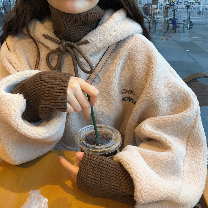 トップス アウター パーカー 袖あり 長袖 もこもこ フード付き ポケット 可愛い 大人可愛い おしゃれ シンプル カジュアル 大人女子 こなれ感 抜け感 存在感 ゆる ラフ 無地 春 秋 冬 10代