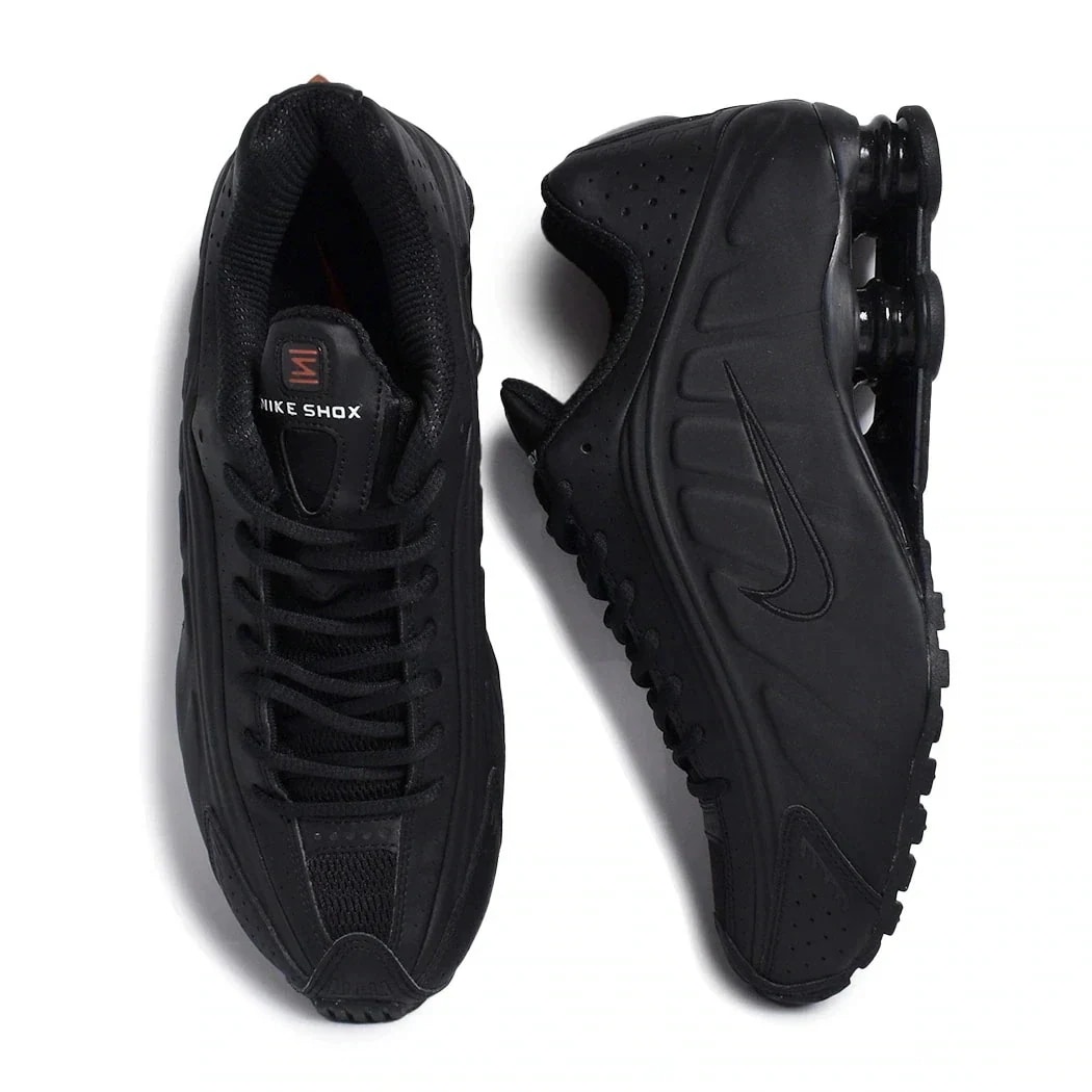 NIKE SHOX R4 "BLACK" ナイキ ショックス スニーカー ( 黒 ブラック トリプルブラック メンズ レディース ウィメンズ AR3565-004 )