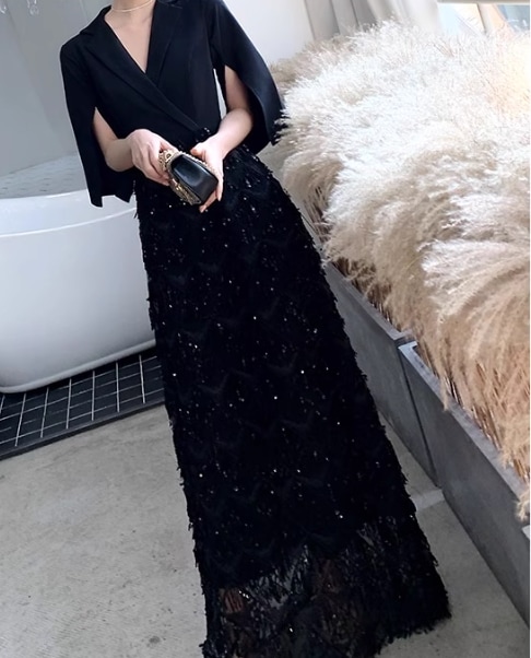 レディース ドレス ロング 半袖 Vネック レース 刺繍 チュール ビジュー かわいい 上品 おしゃれ レトロ エスニック ガーリー 個性的 都会的 ラグジュアリー 豪華 セクシー 高級感 華やか