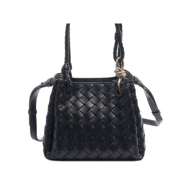 26SS 女性用パラシュート スモールショルダーバッグ (796569 VCPPT 1019 26S)