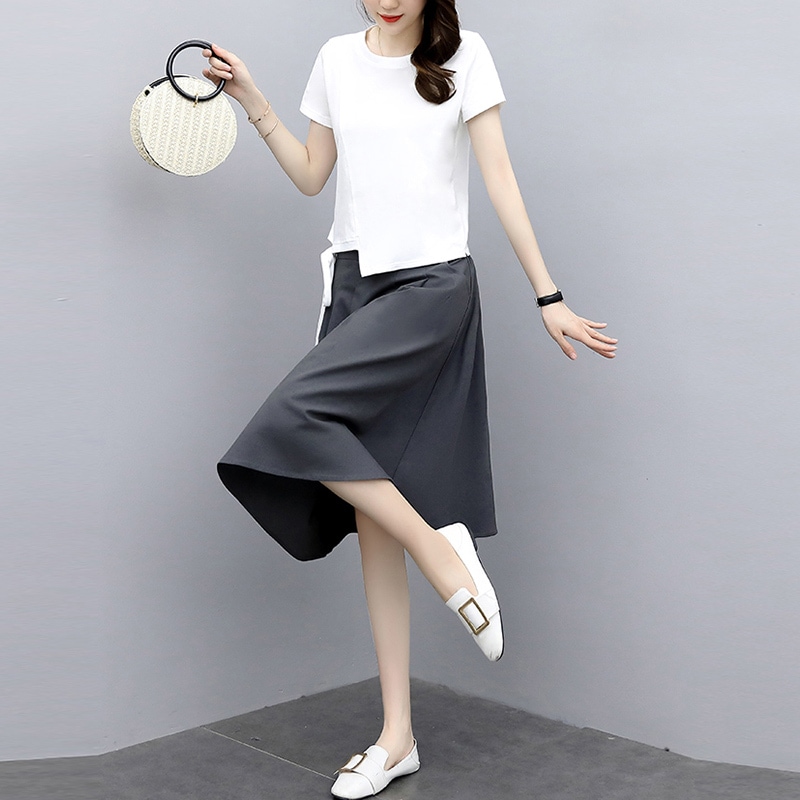 トップス スカート セットアップ Tシャツ フレアスカート 膝下 袖あり 半袖 ラウンドネック 襟なし フレア 細身 Aライン リボン ポケット 上下セット 2点セット かわいい 大人可愛い きれいめ