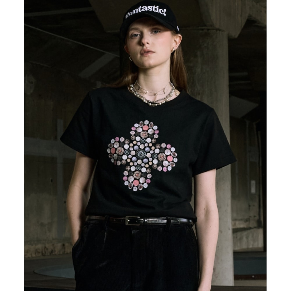 スローアシッド Andre Kim X SLOW ACID 女性用ボタングラフィック半袖Tシャツ [ブラック] 8,410円