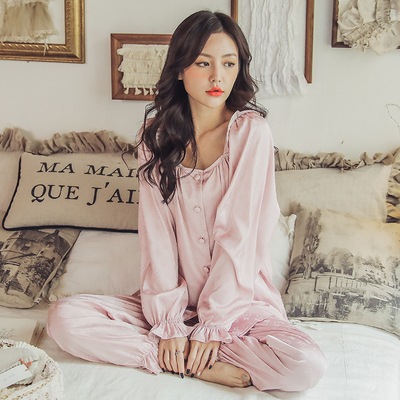 【日本未発売/送料無料】マタニティ パジャマ アイスシルク 授乳口付き スクエアネック