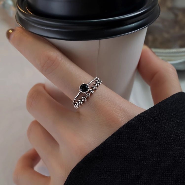 黒小麦イヤリングリング女性用ファッション個性スイートクールスタイルニッチデザインレトロ二重層リング