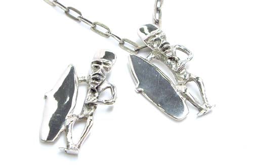 インディアンサーファー シルバー925 ペンダントトップ 面白い ボディーボード 男性 女性 プレゼント アクセサリー 首飾り ネックレス 本物の銀 純度92.5％ 高級 stt00-st-0005