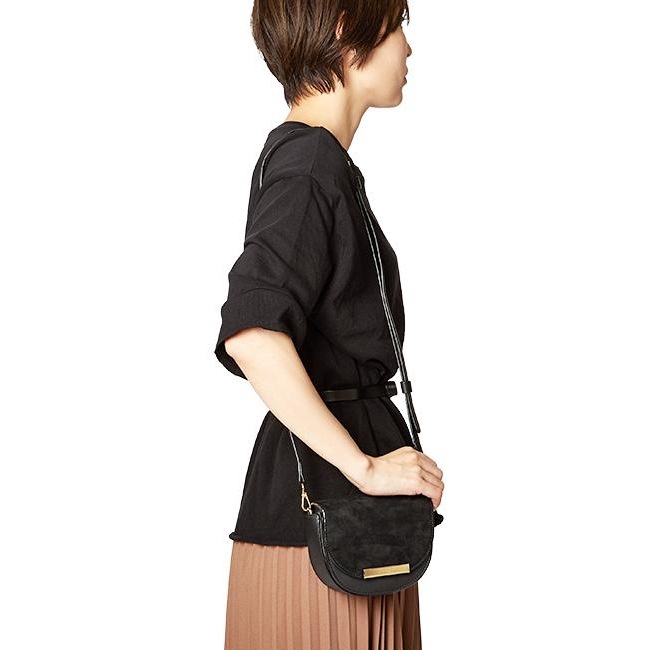 サンドクヴィスト ショルダーバッグ レディース SANDQVIST VENDELA ヘリエダーレン 革 ベジタブルタンニンレザー ゴートスエードレザー