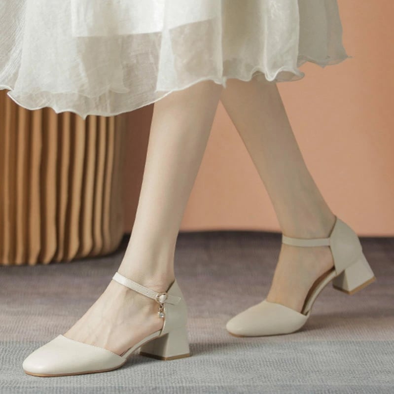 500円OFFクーポン パンプス サンダル レディース ファッションサンダル ローヒール 太ヒール サンダル アンクルストラップ スクエアトゥ カジュアル 結婚式 宴会 通勤 飲み会 パーティー スト