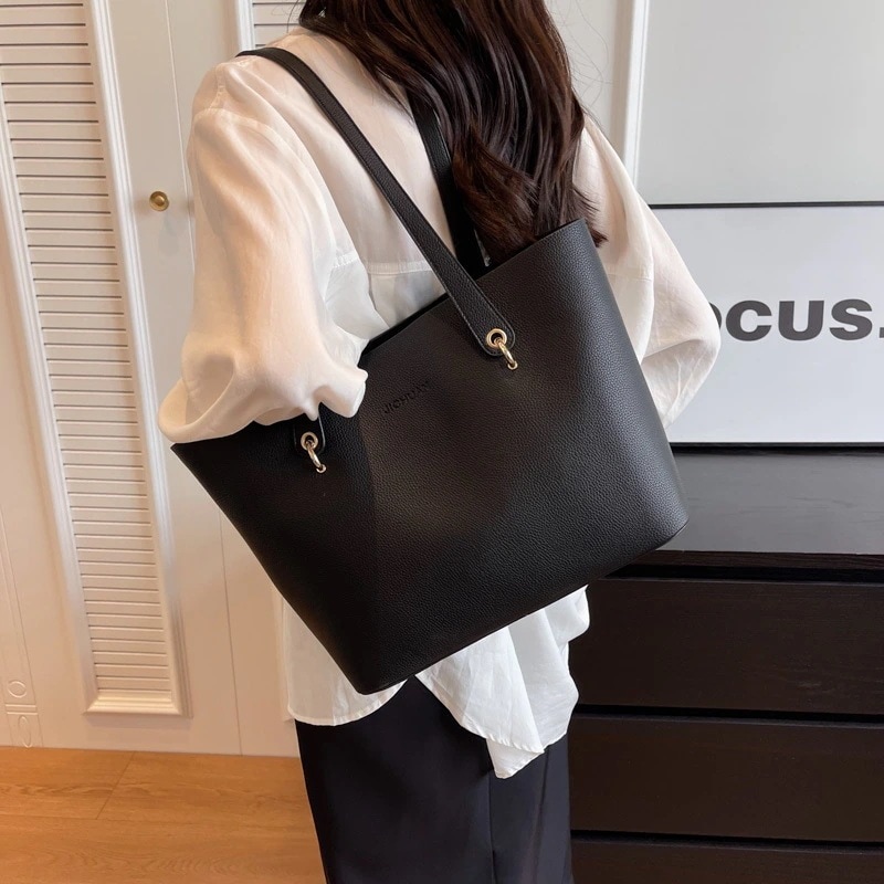 レディース 大容量トートバッグ ブラウン PU パック シンプル ソフト 通勤 ハンドバッグ 韓国ファッション コーディネート パック 4,941円