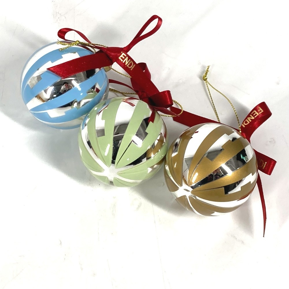 チャーム ロゴ オーナメント 3つセット Xmas クリスマスボール ロゴ クリスマス プラスチック ゴールド