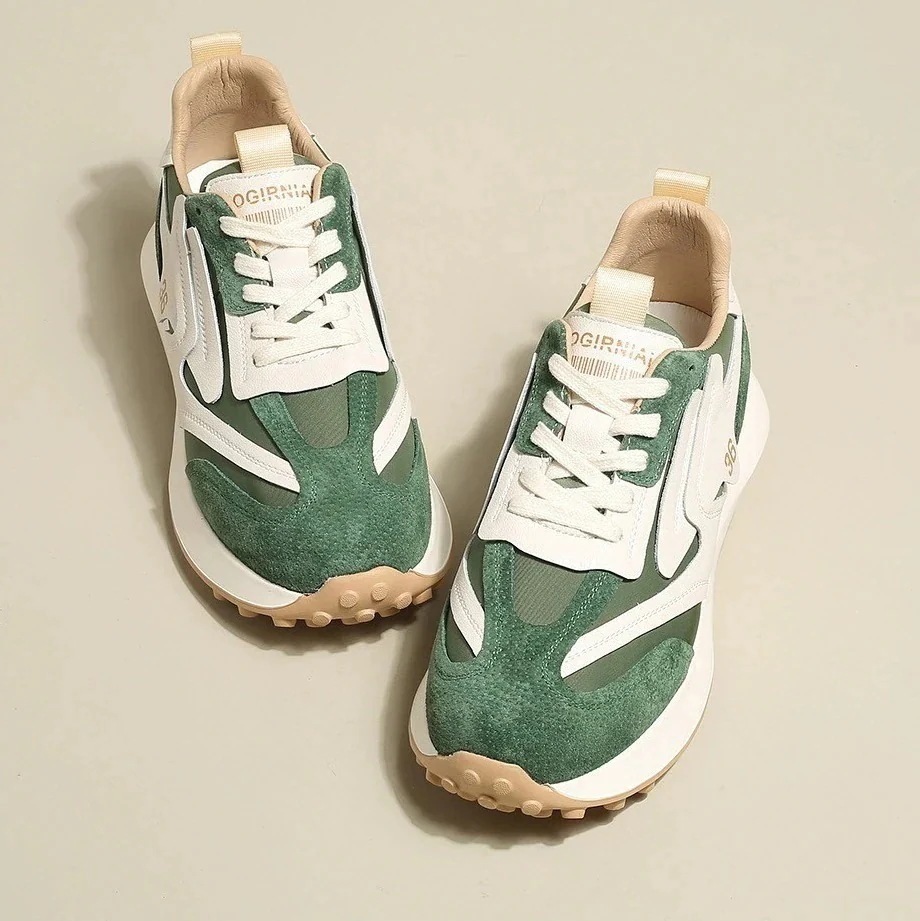 24 厚底スニーカー スポーツフラット 靴滑り止め 防寒 軽量 通気 厚底シューズ 美脚 痛くない 疲れない