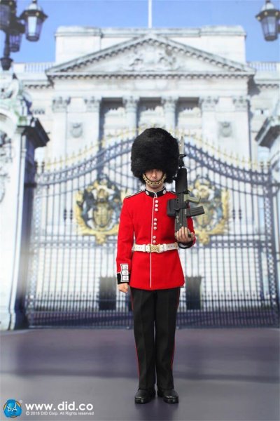 【DID】K80134B イギリス陸軍近衛師団 イギリス近衛兵 ヘッドタイプB 1/6スケールアクションフィギュア