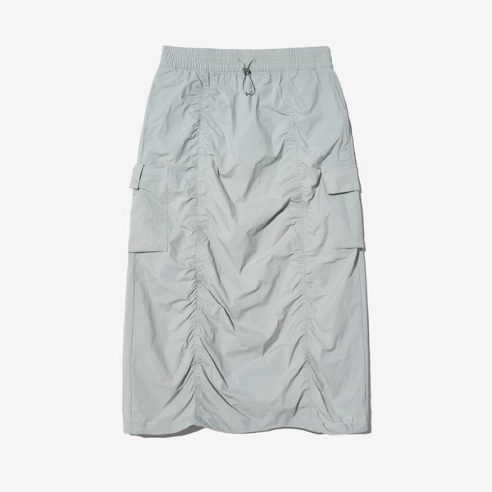 FILA 軽量タスランカーゴポケットロングスカート