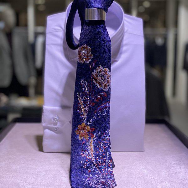 シャツ ネクタイ 刺繍 キュービック YJFSF3948 ネイビー