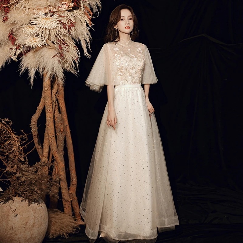 2025 新しい宴会中国のブライズメイドドレスセレブ年次パーティーホストイブニングドレス風古正民俗音楽芸術テスト