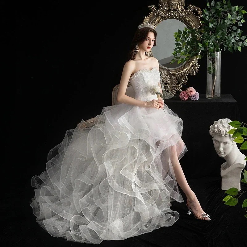 2025前短い後ろ長い小さなテール軽いウェディングドレスプリンセスケーキ短いスカート結婚式卒業成人式