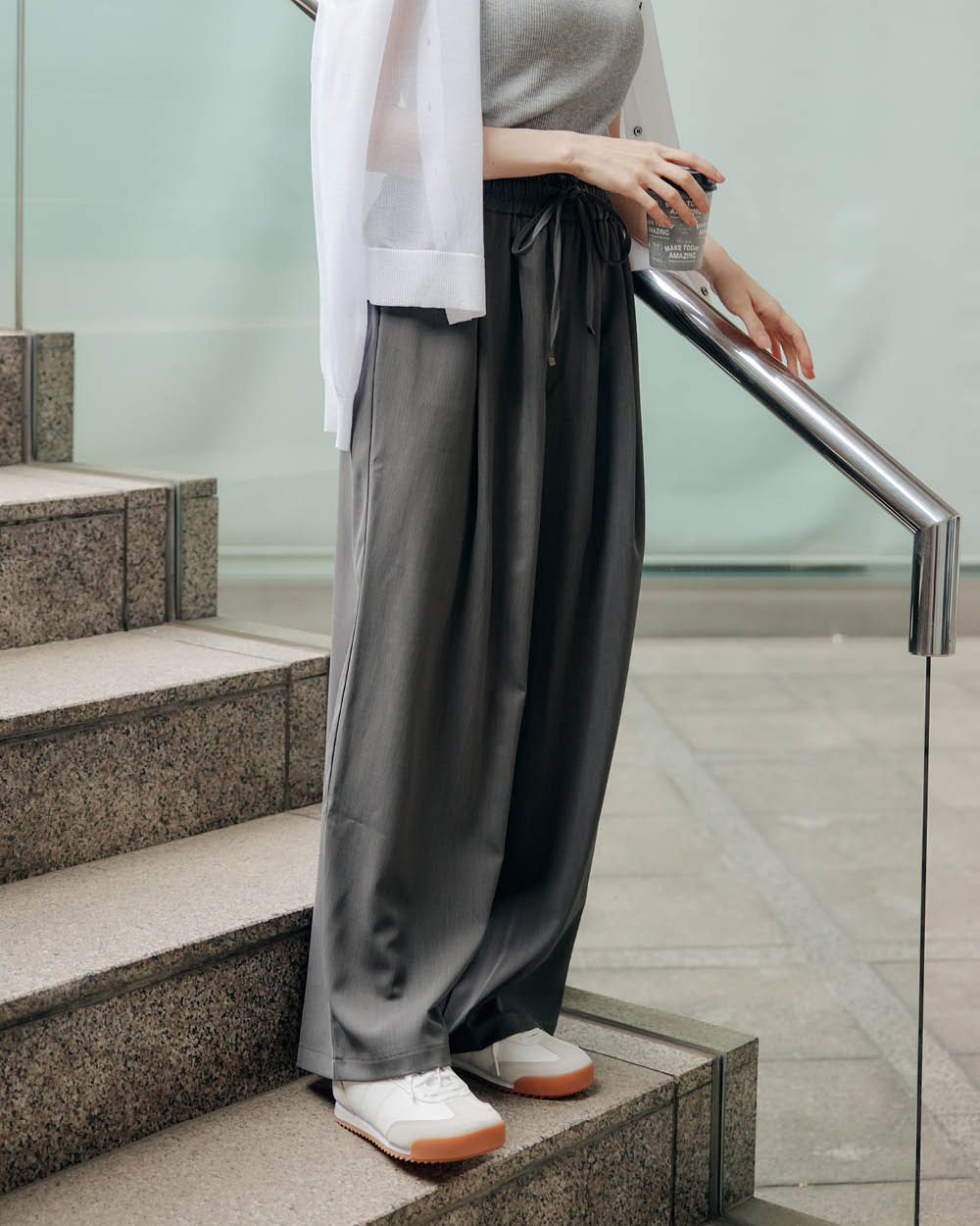 リラックスワイドパンツ