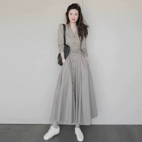 ワンピース フレア ロング丈 長袖 Ｖネック ハイウエスト 大人可愛い きれいめ シンプル 上品 お洒落 大人女子 エレガント 夏 10代 20代 30代 40代 レディース ママ 学生 デート