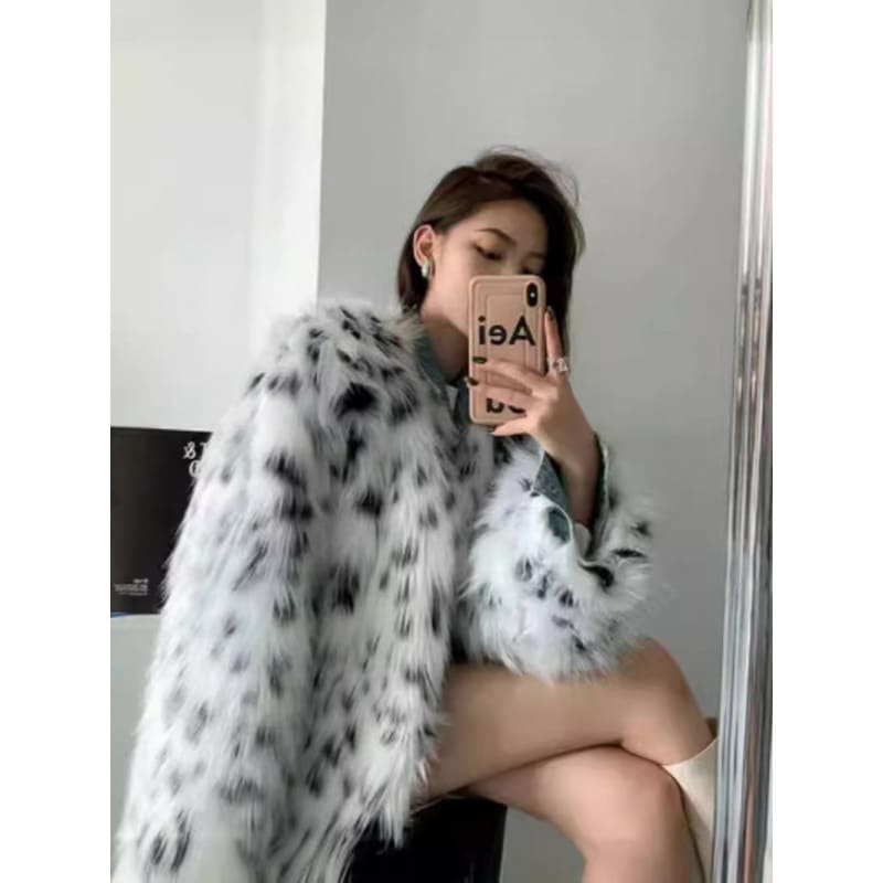 ヨーロッパとアメリカの新しい韓国スタイル模造キツネの毛皮の斑点のある女性用コート厚く暖かい毛皮のコートプラスサイズの婦人服 5,337円