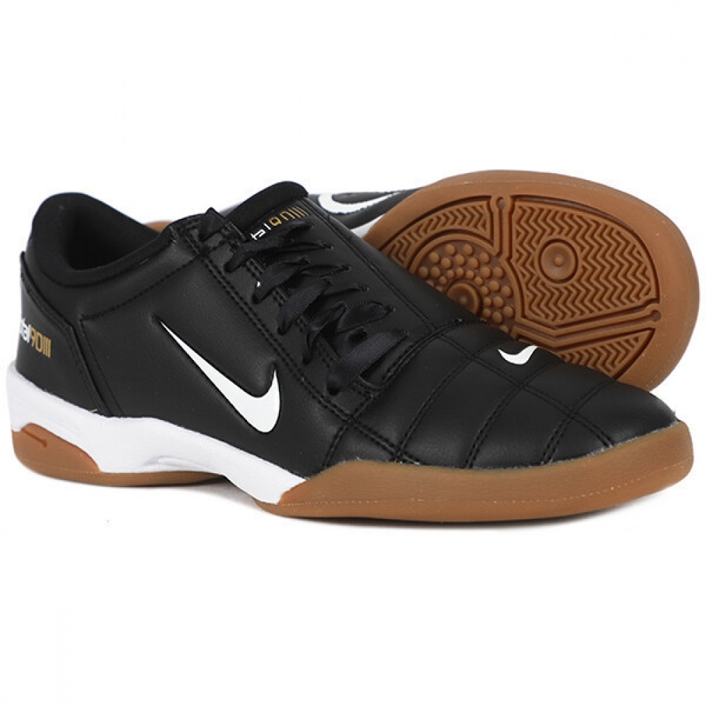 ナイキ W トータル 90 スニーカー