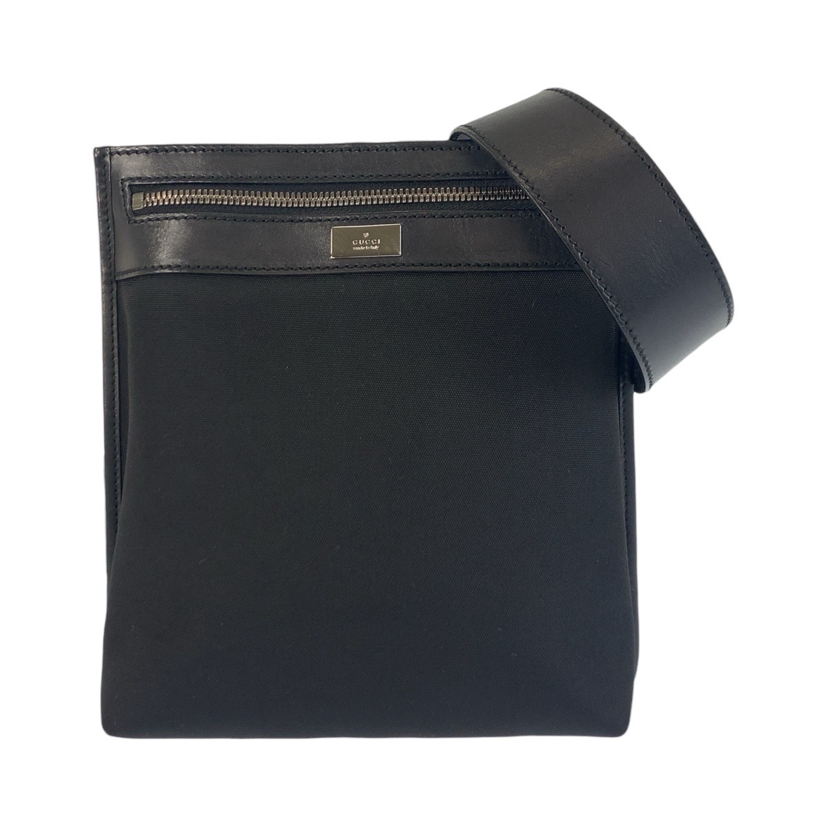 美品 ブラック 黒 シルバー金具 ナイロン/レザー 92562 ショルダーバッグ ポシェット レディース 503919