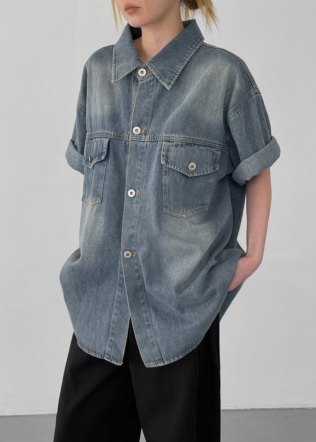UNISEXネバービーオーバーフィットデニム半袖シャツ