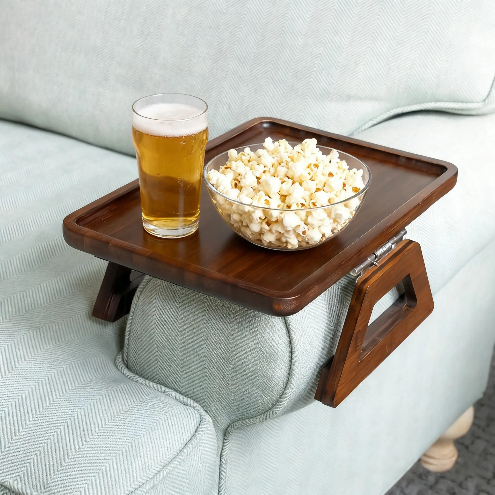 バンブー製ソファアームテーブル(クリップ式1個)テレビのディナーやリモコン・飲み物・スナックに便利なアームチェア用テーブル
