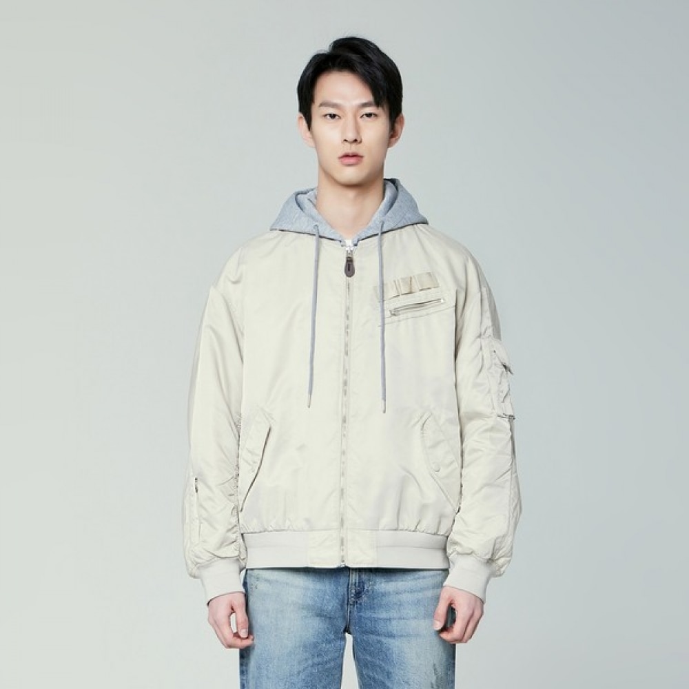 (バッカルー) メンズナイロンフード付きレイヤードパッド入りジャンパー (B221JP320P)