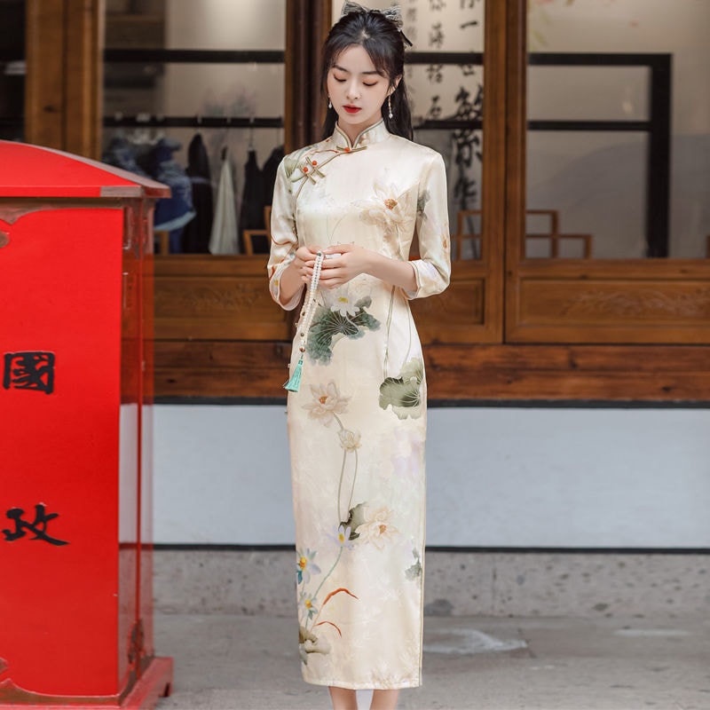 古い上海のロングチャイナドレス2025秋のスタイルのレトロなデイリーウェアラブルロングスリーブの気質は薄くてエレガントです 母の日 母の日-0008797