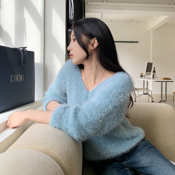 韓国 東大門 Vネック ファー 基本 ニット 5,676円