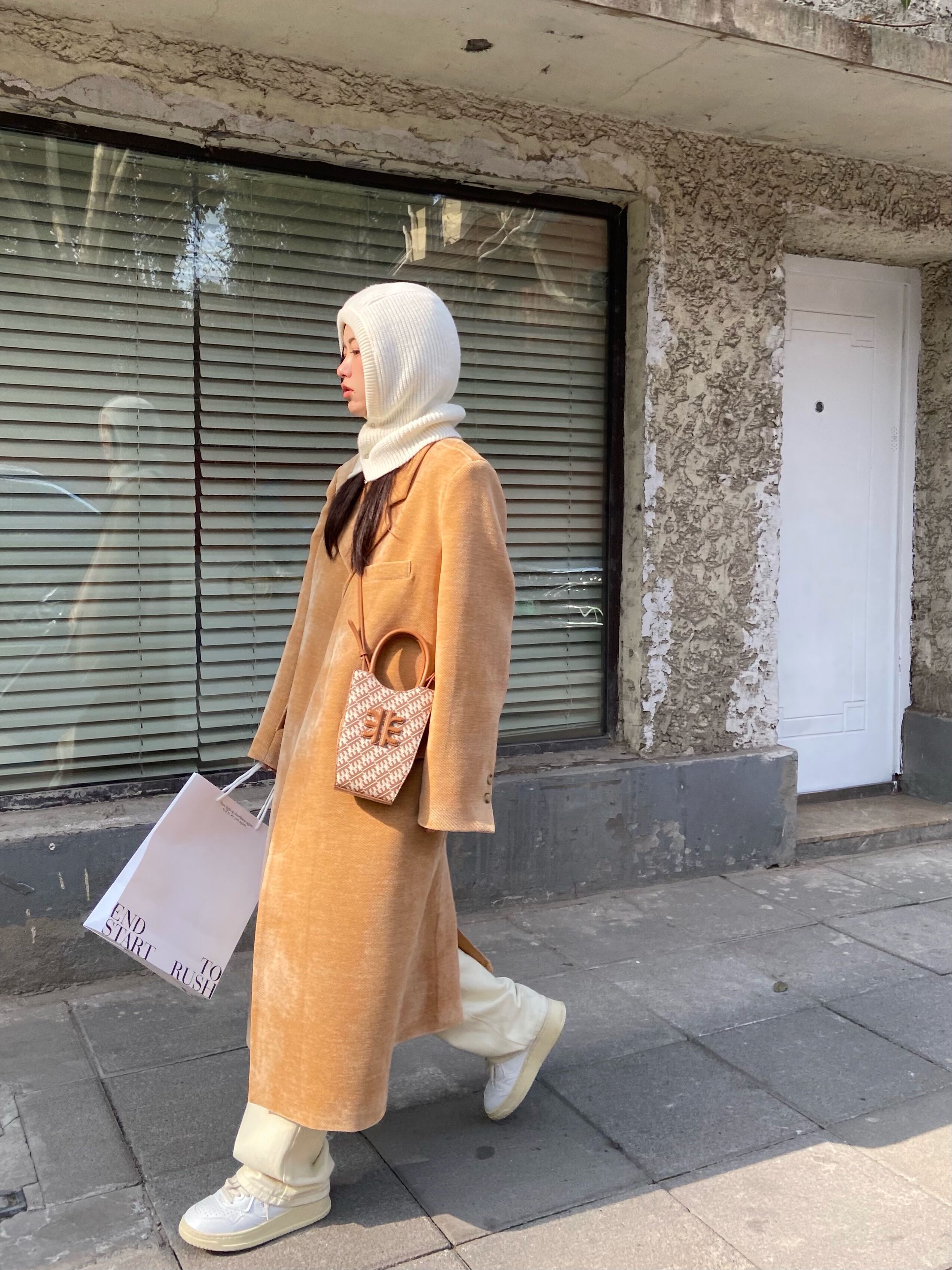 ロングウールコート チェスターコート ロングコート ウールコート コート ジャケット アウター レディースコート レトロ トレンチコート 秋冬 a4531