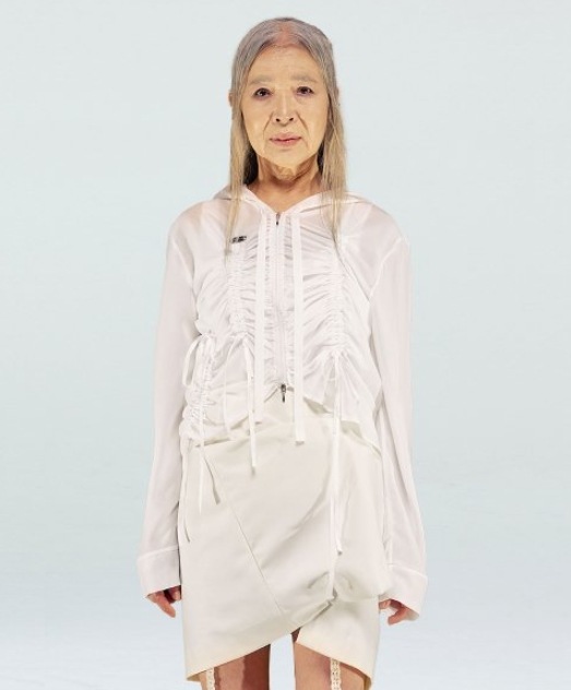 NACHE】 SHIRRING CHIFFON HOODIE ZIP-UP : WHITE 【公式通販】