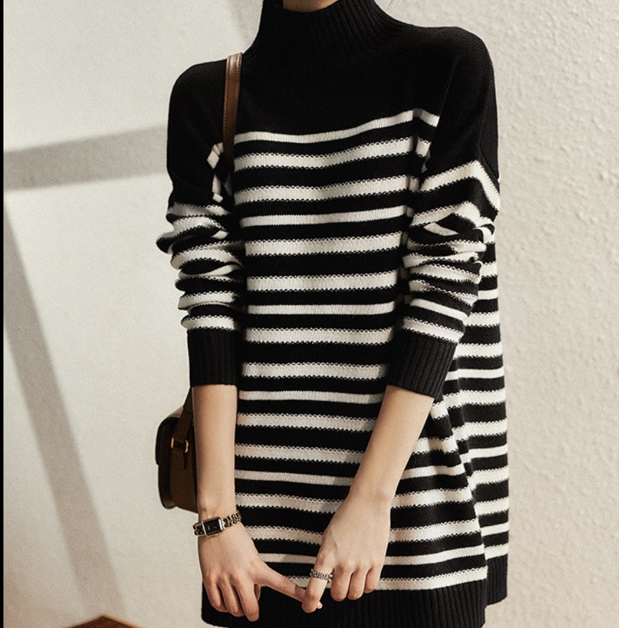 トップス カットソー セーター 袖あり 長袖 レディース 個性的 可愛い 大人 きれいめ シンプル カジュアル 上品 おしゃれ 主役級 存在感 冬 10代 20代 30代 ブラック 暖かい もこもこ