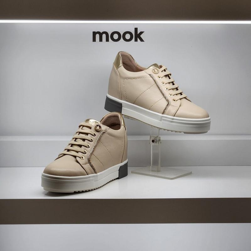 女性クリスタルトリミングヒドゥンヒールスニーカー422303 AP HGPT1SD