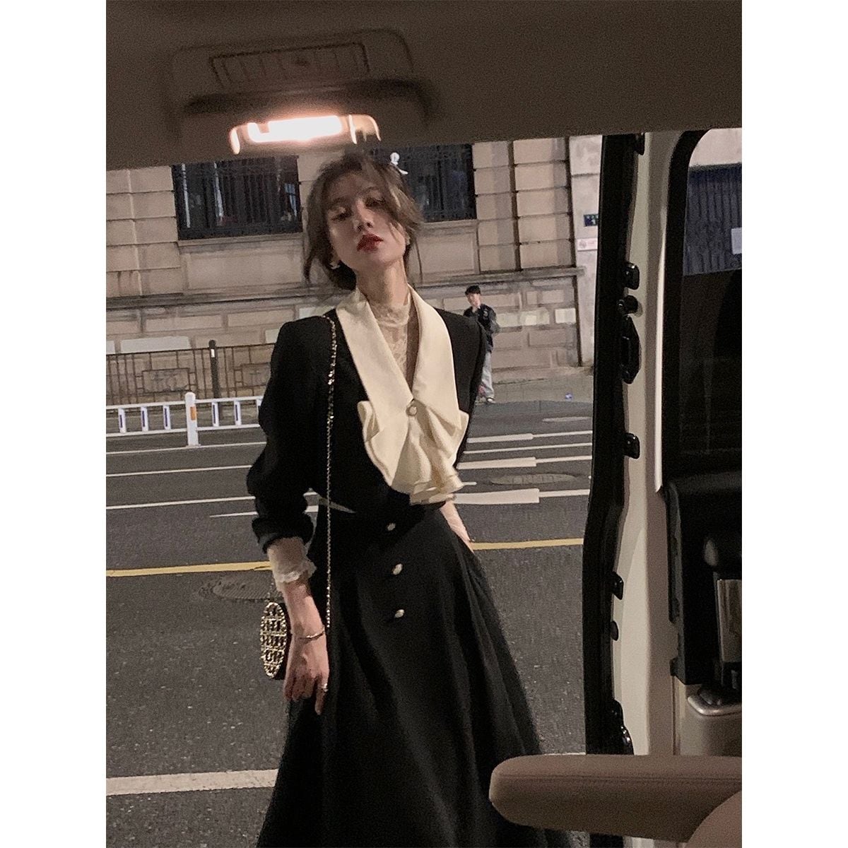 ス 秋冬ファッション小人数黒開襟婦人コート+半身スカートデザイン小人数秋スーツ感2点セット冬のス