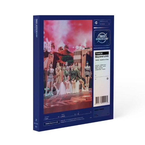 Beyond LIVE TWICE : World in A Day PHOTOBOOK 5,320円