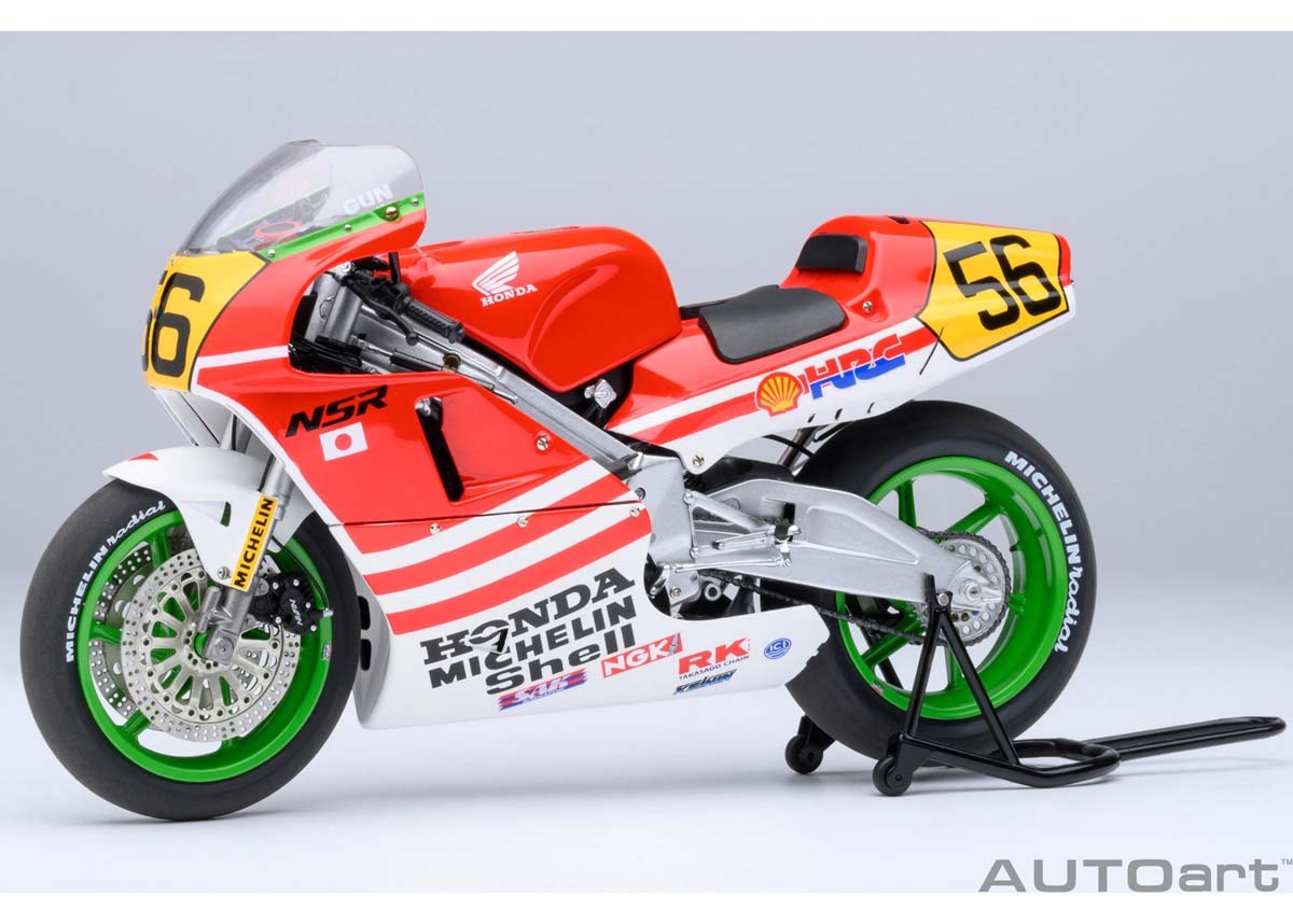 オートアート 1/12 ホンダ NSR500 WGP500 #56 「バリバリ伝説」（「巨摩 郡」 ヘルメット付属）【12566】 ミニカー AUTO 12566 ホンダ NSR500 #56 バリバ