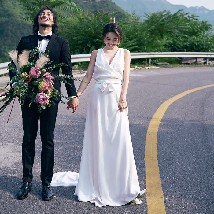 【即日発送】【赤字覚悟】ウエディングドレス 二次会 ロングドレス 演奏会 Aラインドレス ウェディングドレス パーティードレス 結婚式 花嫁 大きいサイズ ワンピース お呼ばれ エンパイア ブライダル 7,864円