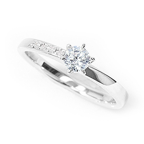 SWAROVSKI 直径4mm（0.25ct相当） クラウン プラチナ仕上げ,K18ゴールド仕上げ