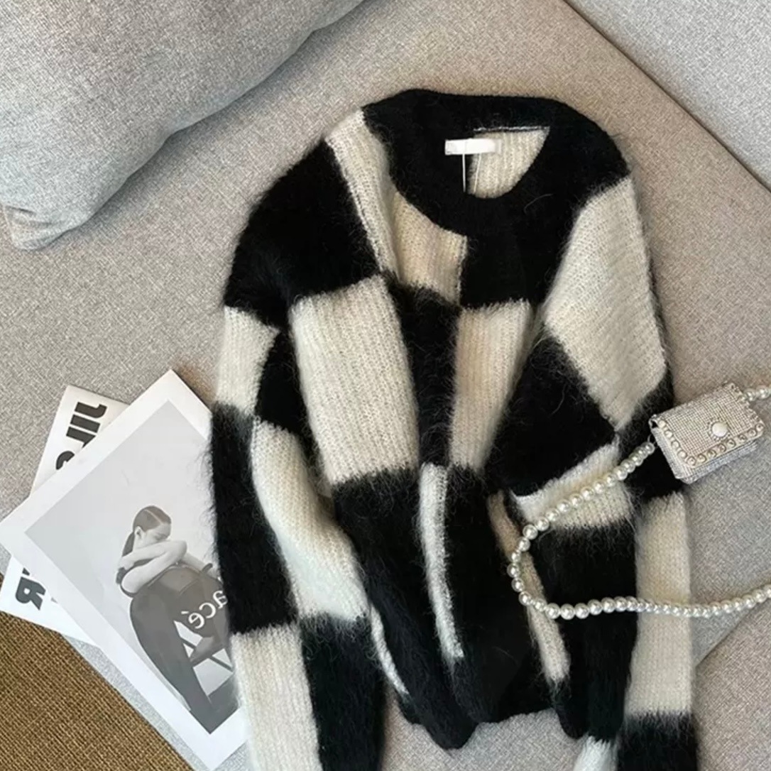 トップス ニットソー セーター 袖あり 長袖 萌袖 Uネック ラウンドネック 襟なし ストレート もこもこ モコモコ ふわふわ ケーブルニット 編み込み 伸縮性 ニット 大人可愛い きれいめ シンプル