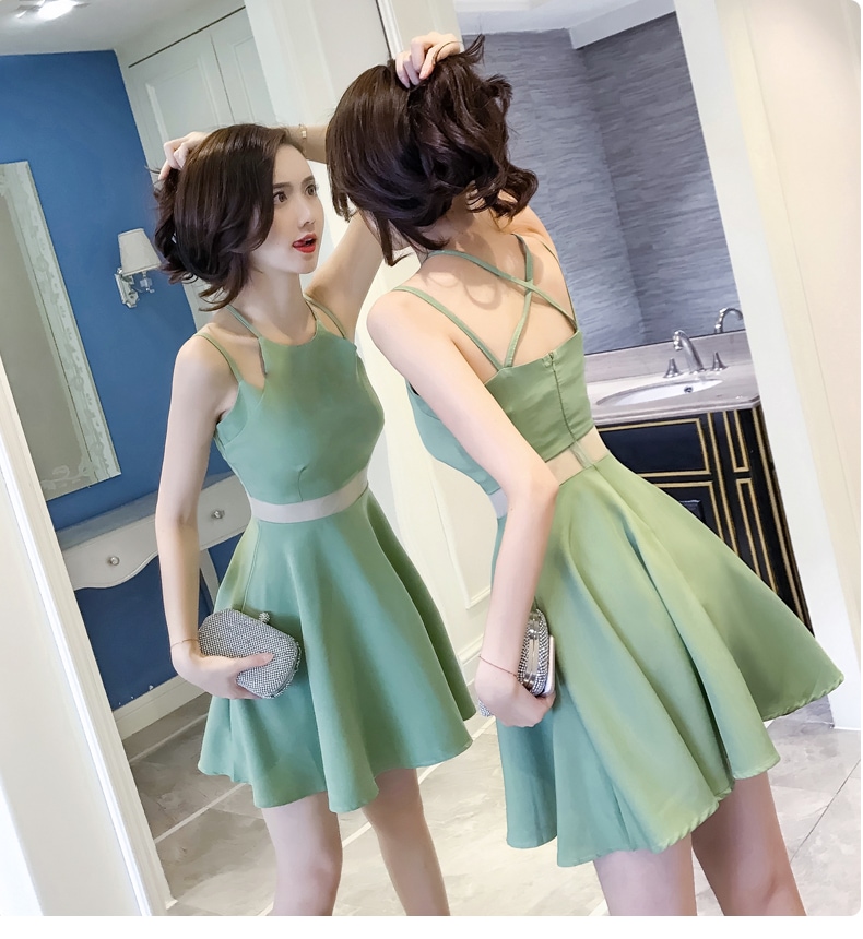 ワンピース ミニ丈 袖なし ノースリーブ フレア Aライン ウエストマーク バックコンシャス ハイウエスト かわいい シンプル おしゃれ お洒落 レトロ 個性的 セクシー 無地 春 夏 10代 20代