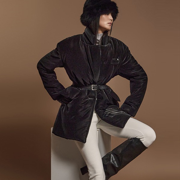 J2537 ダウン ジャケット