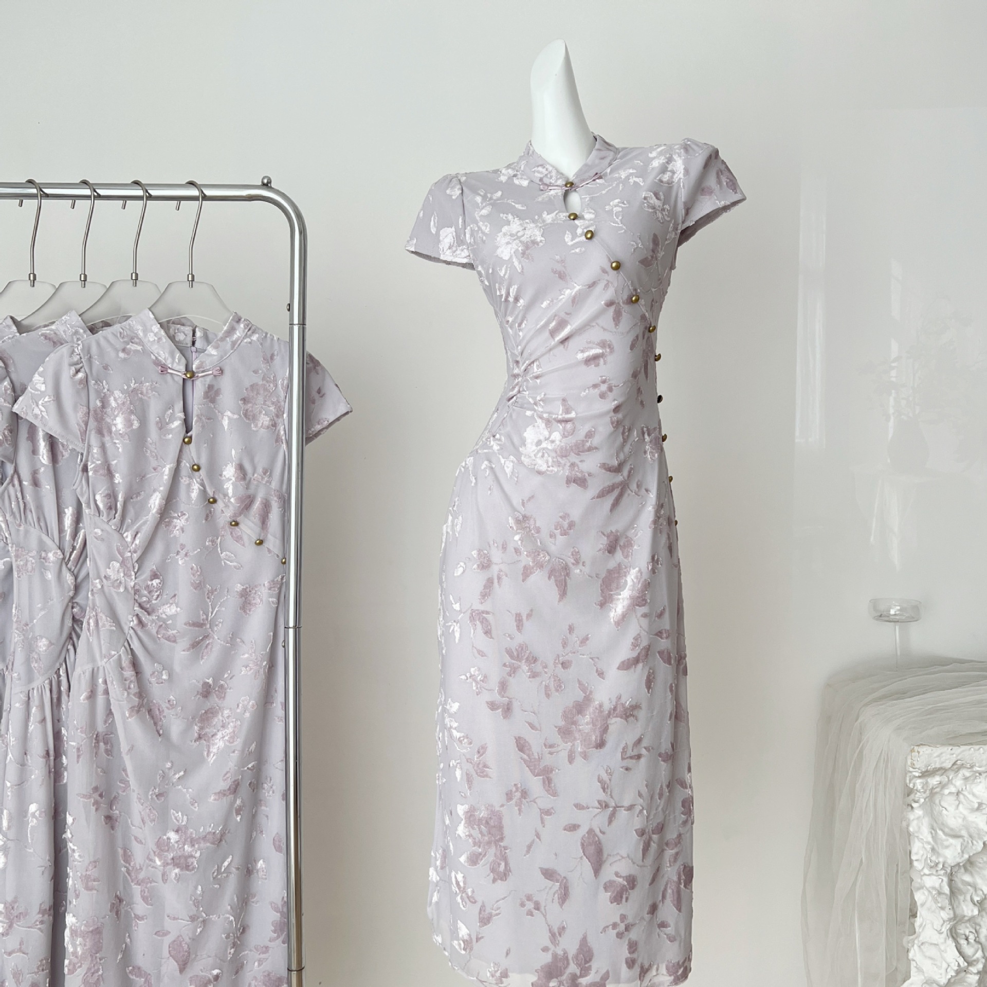 【急速出荷】凌茜恣禾夢瑶新中式紫色ジャカード改良チャイナドレス襟ワンピース